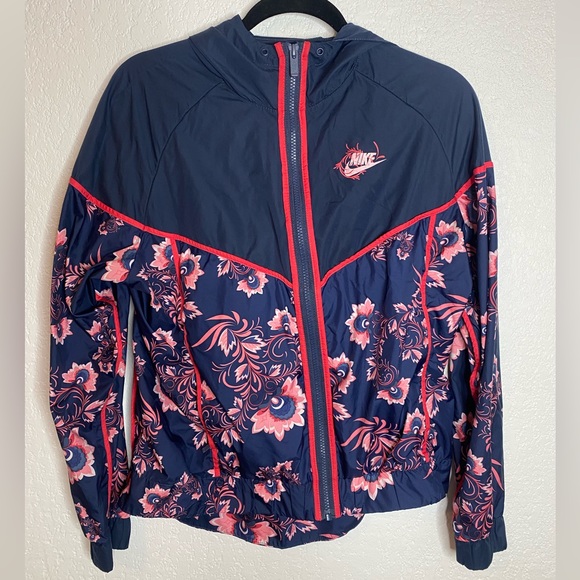 Nike Floral Windrunner - Picture 1 of 3